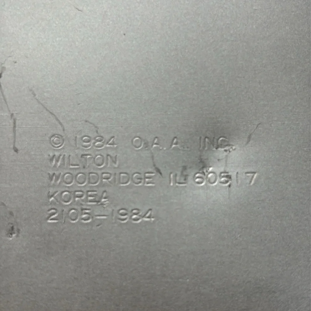 Vintage 1984 Wilton Cabbage‎ Patch Kids Cake Pan 2105-1984